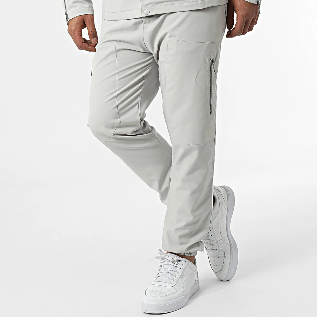 Ensemble Veste Et Pantalon Jogging KL-2060 Gris Clair de ADJ 6 Ensemble Veste Et Pantalon Jogging KL-2060 Gris Clair de ADJ – Image 4