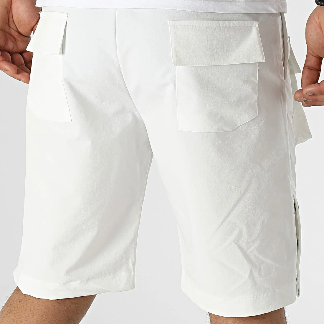 Short Cargo KL-2074 Blanc de ADJ 5 Short Cargo KL-2074 Blanc de ADJ – Image 4