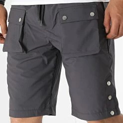 Short Cargo KL-2074 Gris Anthracite de ADJ
