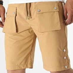 Short Cargo KL-2074 Beige Foncé de ADJ