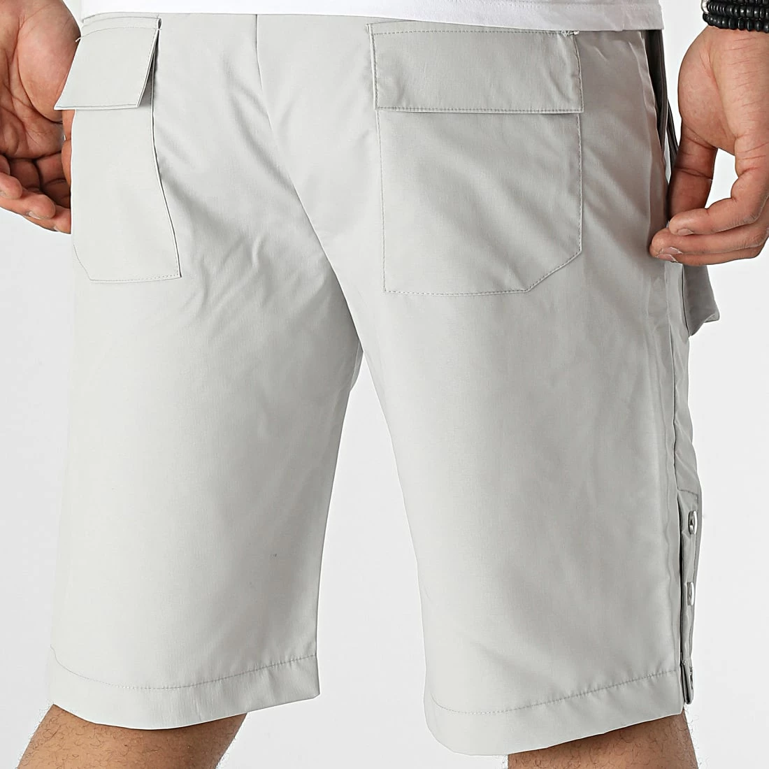 Short Cargo KL-2074 Gris de ADJ 6 Short Cargo KL-2074 Gris de ADJ – Image 4