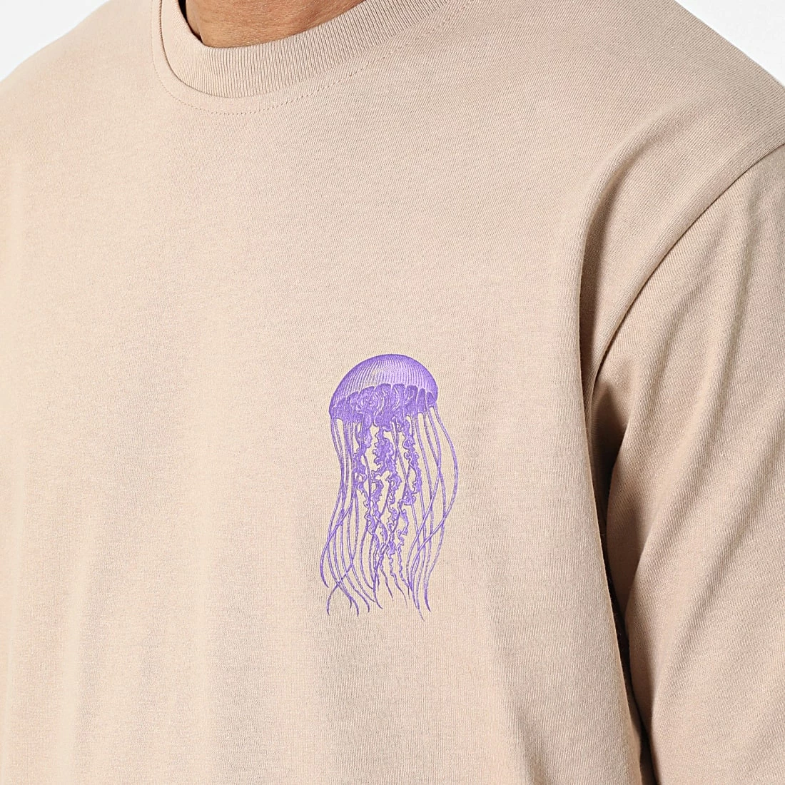 Tee Shirt Oversize Large Jelly Family KL-2090 Beige de ADJ 4 Tee Shirt Oversize Large Jelly Family KL-2090 Beige de ADJ – Image 2